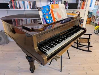 Hornung & Møller flygel