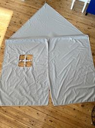 Hjørne telt til børneværelser.