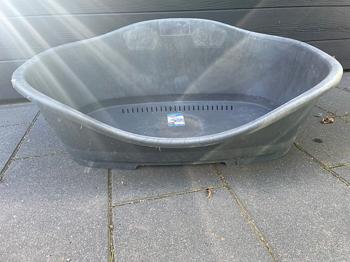 Plast hundekurv grå
