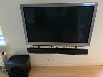 Panasonic fladskærms tv med soundbar og subwoofer