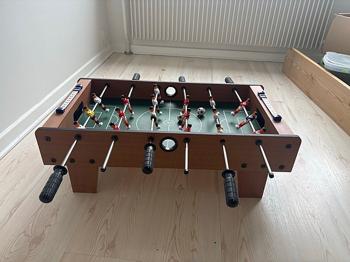 Mini Bordfodbold bord i træ med scoretæller