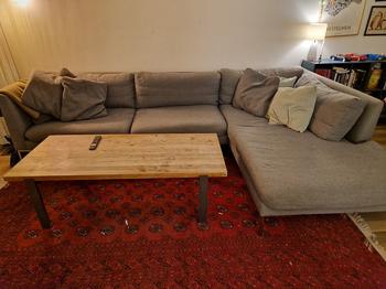 Ældre sofa med chaiselong