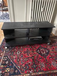 Sort TV møbel - Gratis