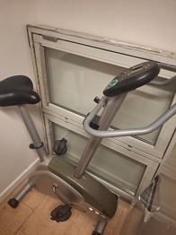 Stationær Motionscykel - lettere defekt
