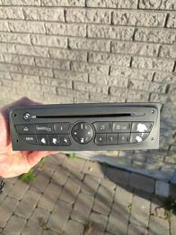 Renault Clio III, original bilradio