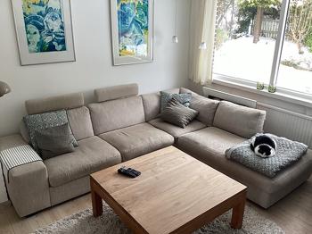 Komfortabel hjørnesofa fra røgfrit hjem