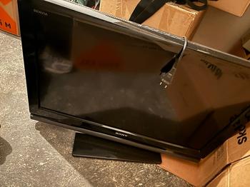 Gratis 32’’ tv + monitor
