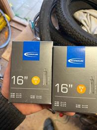 2 stk 16 tommer slanger